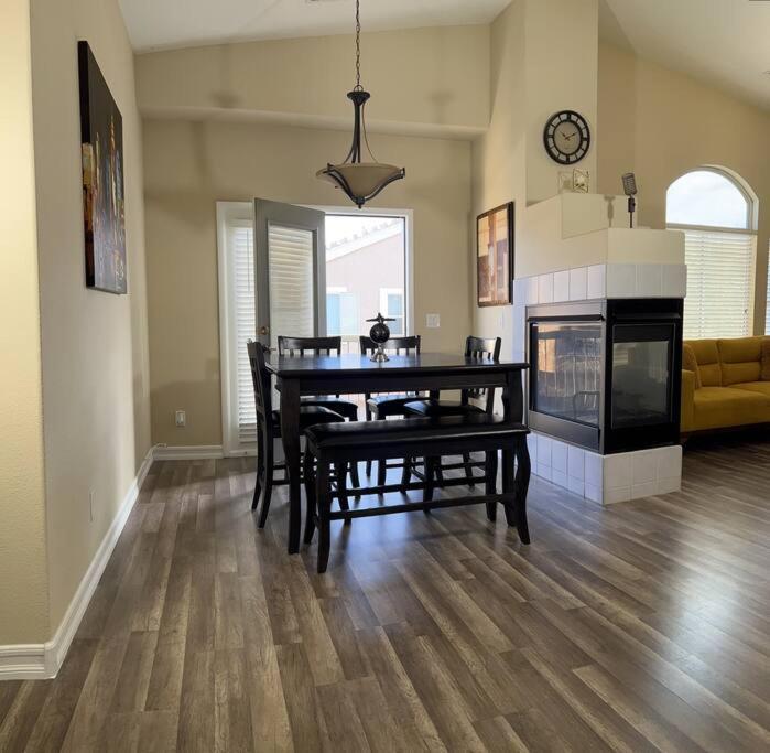 לאס וגאס Gorgeous Home Away From Home מראה חיצוני תמונה