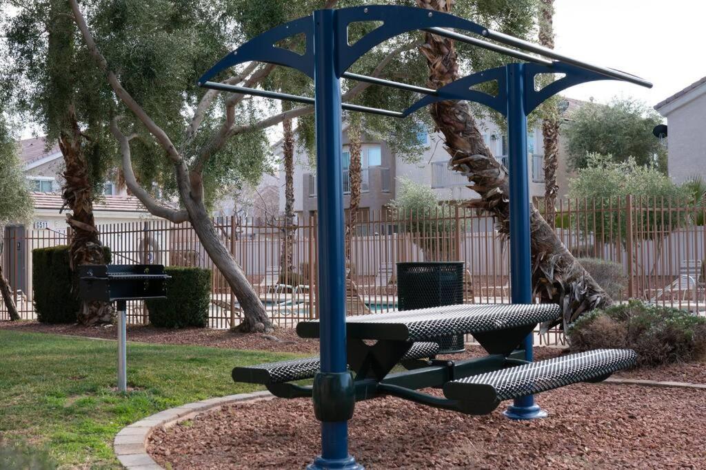 לאס וגאס Gorgeous Home Away From Home מראה חיצוני תמונה