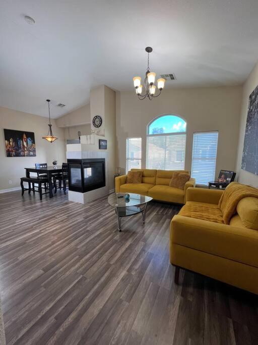 לאס וגאס Gorgeous Home Away From Home מראה חיצוני תמונה